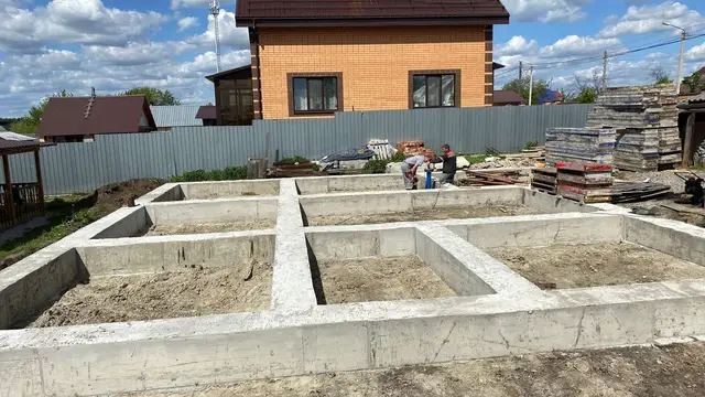 Устройство фундаментов, монолитные работы в Тюмени под ключ