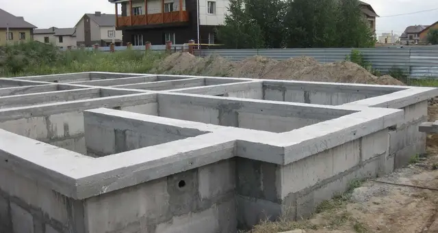 Сборный фундамент под ключ в Тюмени