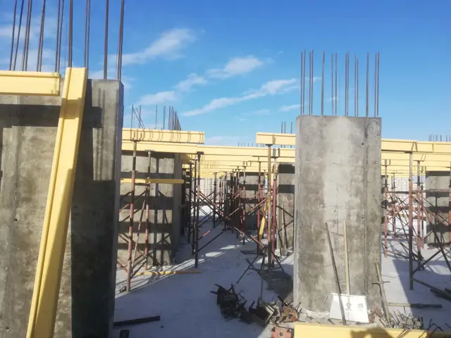 Монолитные работы в многоэтажном доме